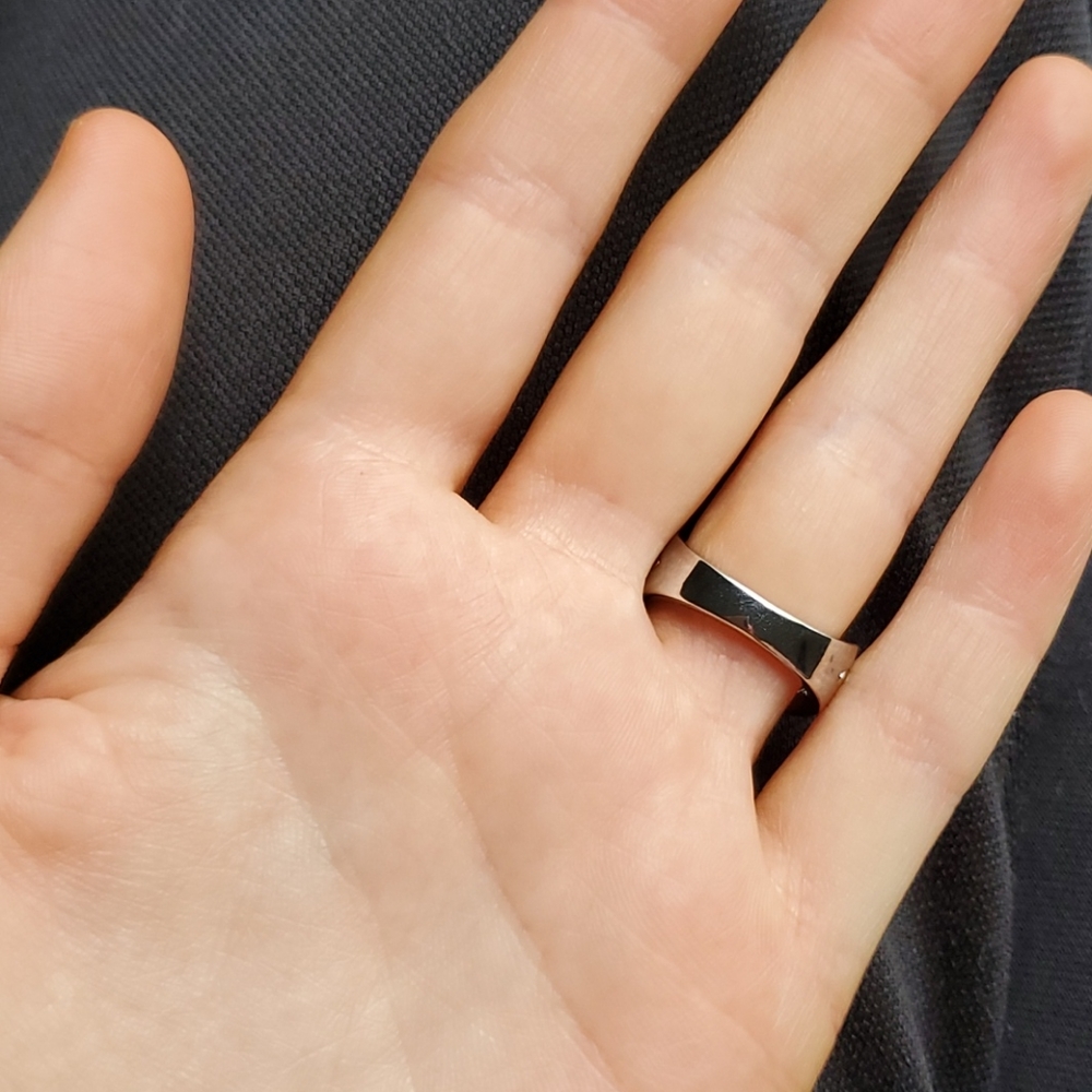 New Elegant Two Tone Ring - Picture 3 of 6